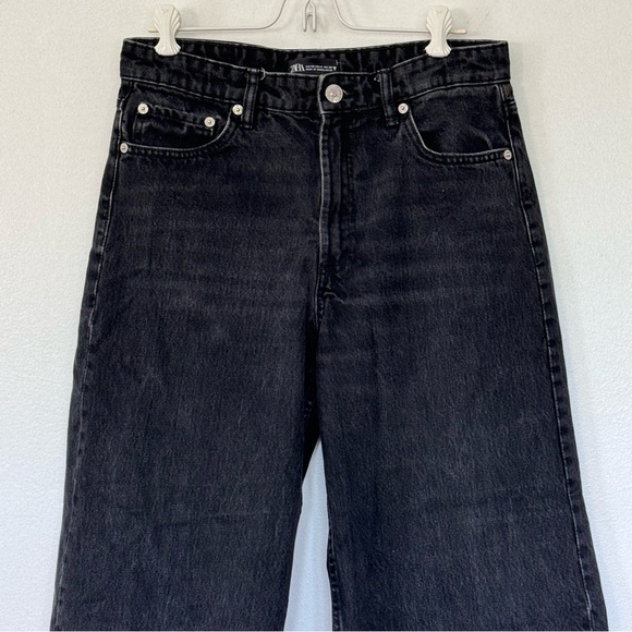 Zara Loose Fit  Wide Leg Crop Length Black Jeans Sz 8 - Picture 5 of 11